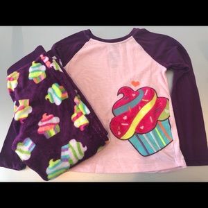 Girls cupcake pajama set